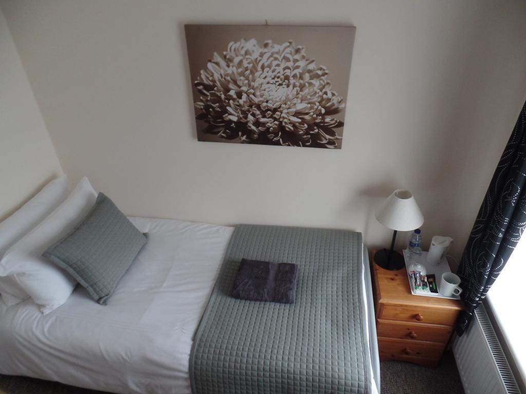 Oakley Bed & Breakfast